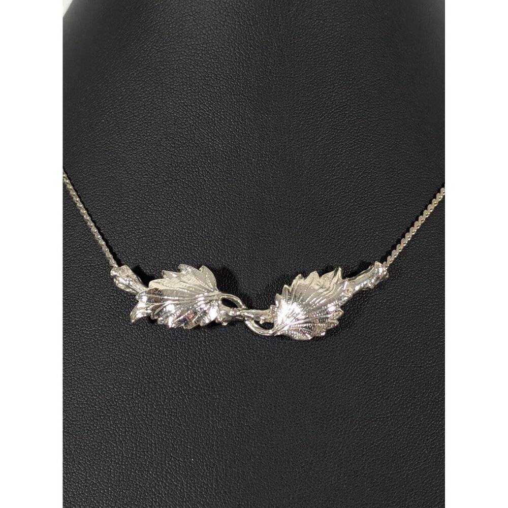 Vintage ART Arthur Pepper Double Leaf Silver Tone Necklace 15"‎